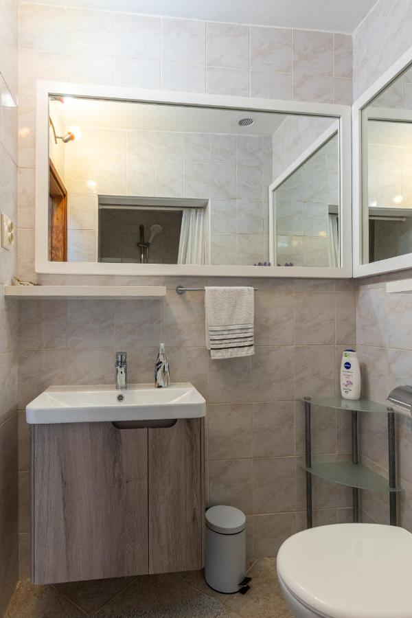 Apartment Nina&Kate Ston Bagian luar foto