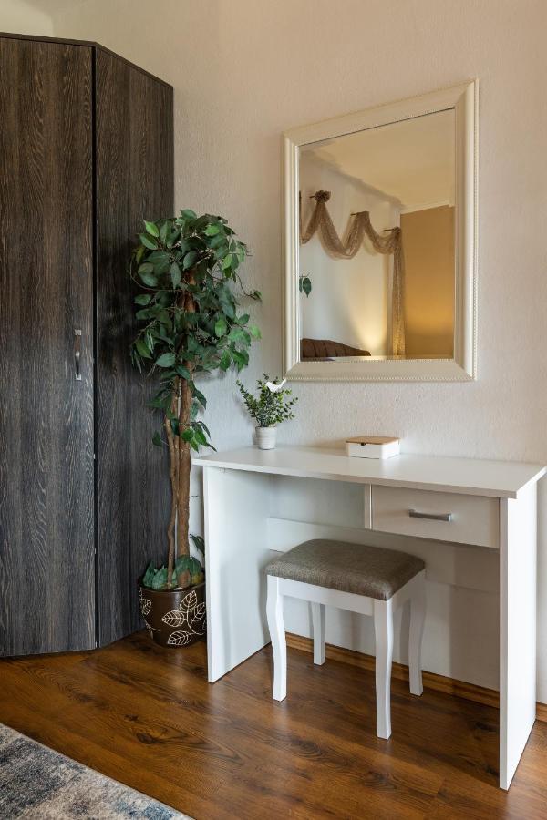 Apartment Nina&Kate Ston Bagian luar foto